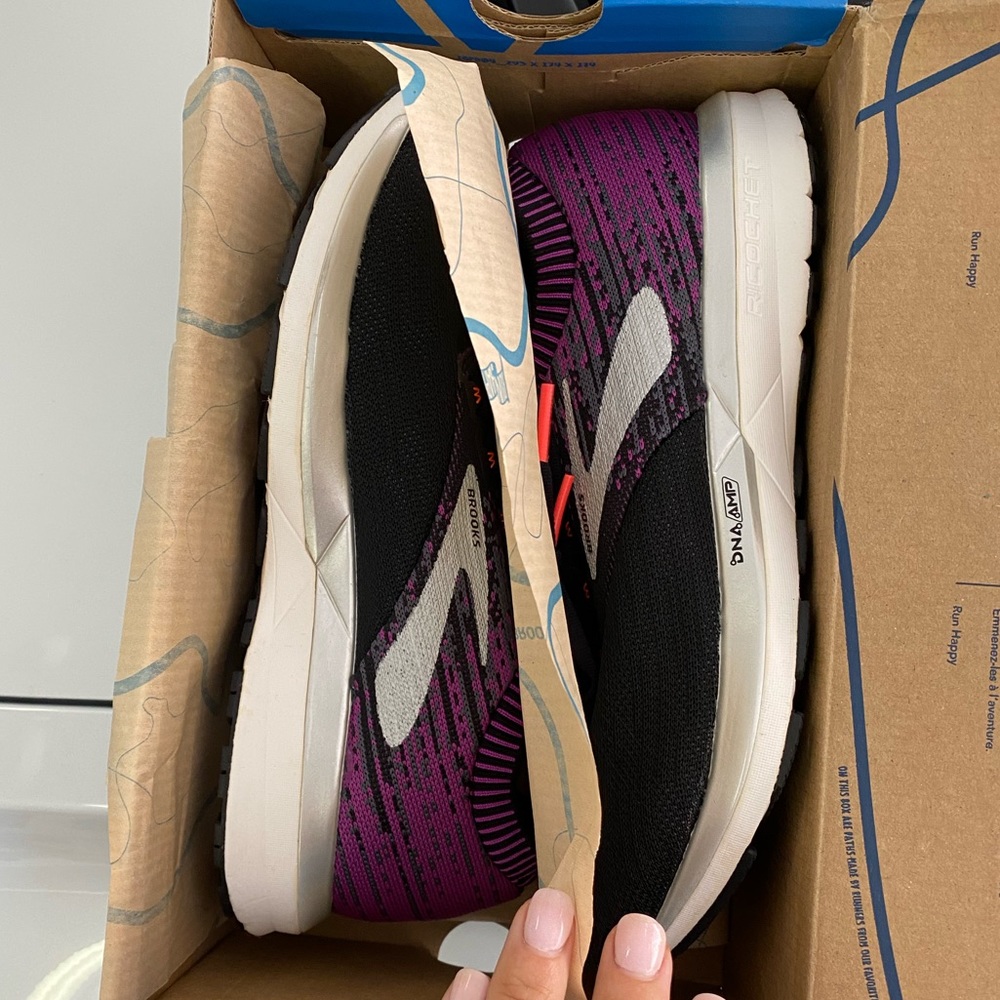 Brooks Running Shoes Ricochet 9.5